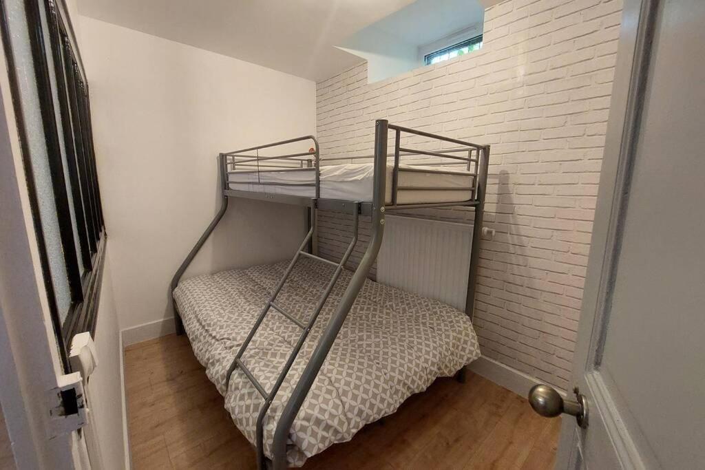 Villa Jean Julien - Les Cascades - Appartement T3 - 2 Chambres - 6 Personnes Le Mont-Dore Buitenkant foto